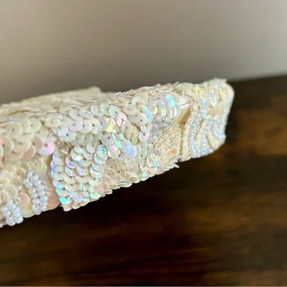 •SOLD•|Vintage| 1950s Claire Rivard  Off-White French Bridal Hat - Picture 6 of 6